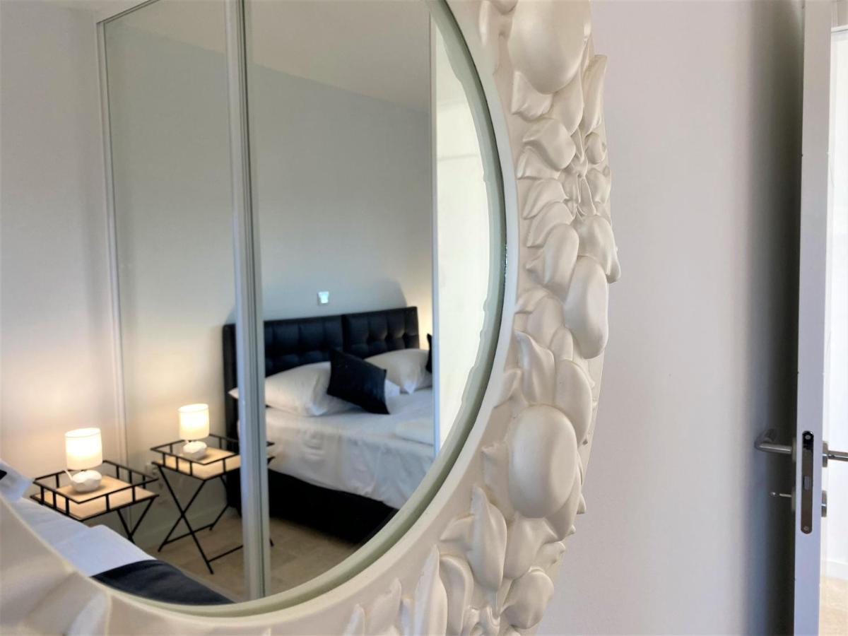 Villa M - Your Business & Holiday Apartment In 希贝尼克 外观 照片
