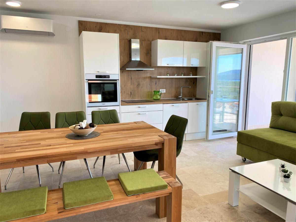Villa M - Your Business & Holiday Apartment In 希贝尼克 外观 照片