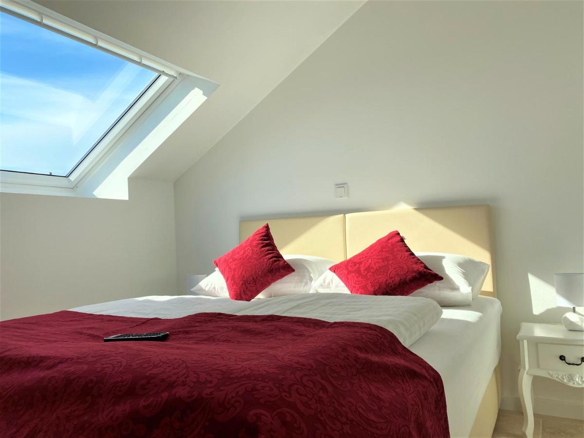 Villa M - Your Business & Holiday Apartment In 希贝尼克 外观 照片